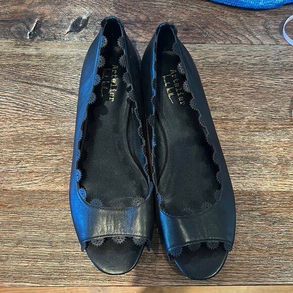 Nicole Miller Artelier black leather Tampa ballerina ballet flats 8 - Picture 2 of 6